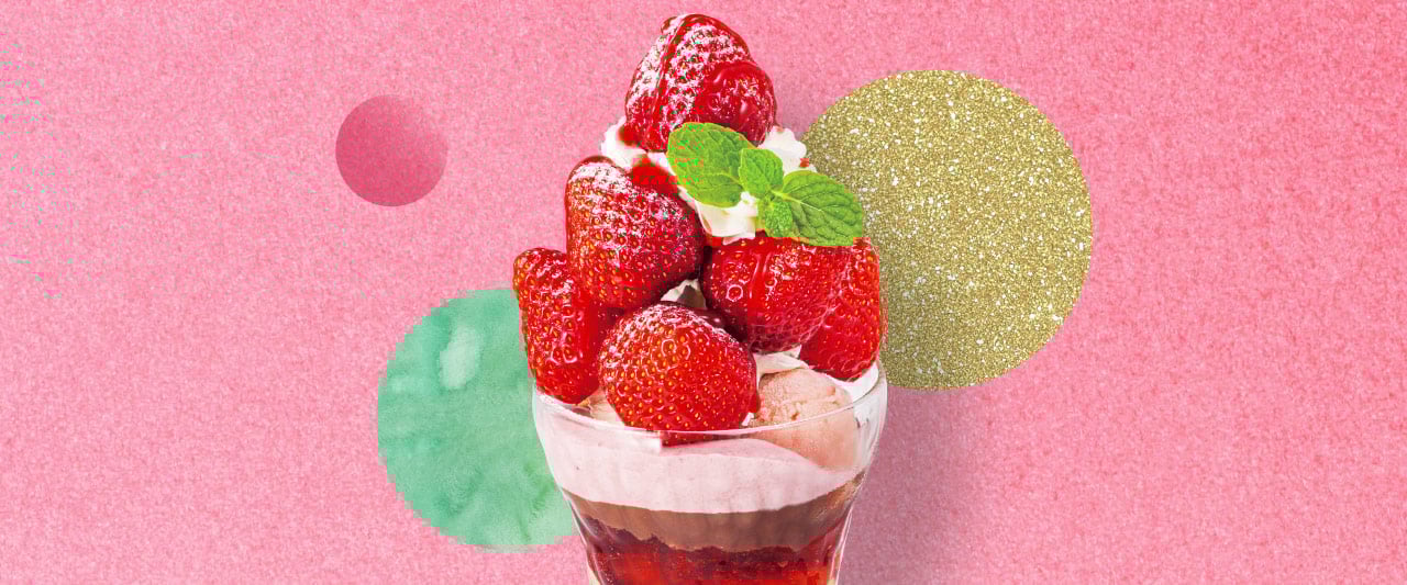 あまおうとピスタチオのツリーサンデー