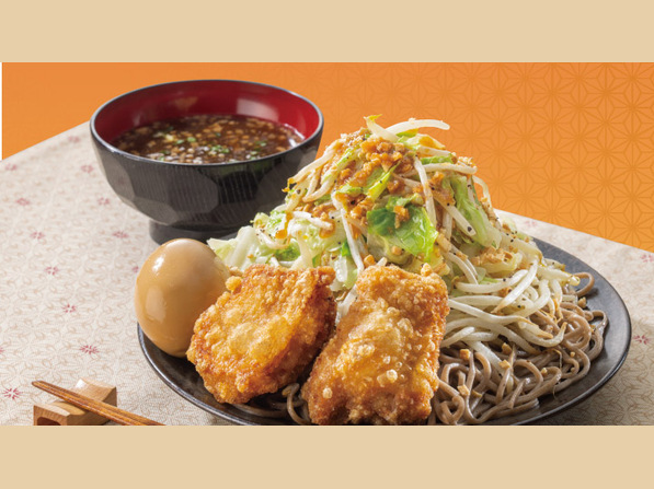 野菜増し盛り　好し郎そば（から揚げと味玉付き）