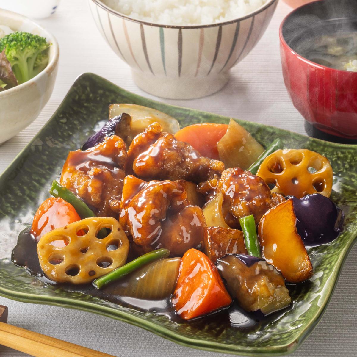 鶏と野菜の黒酢あん定食 鶏肉2個増量
