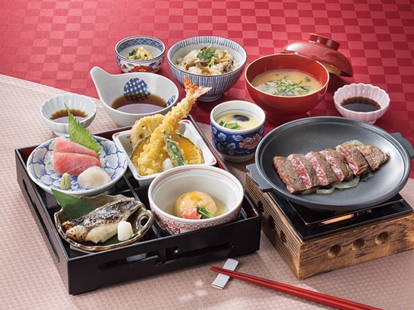 松花堂弁当（サーロインステーキ付き）