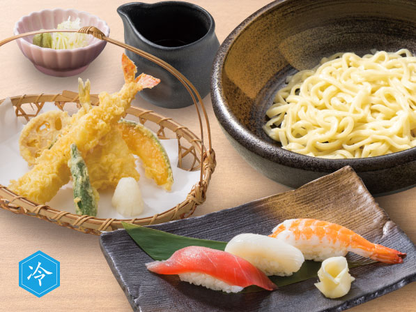 海老天ぷら冷やしうどん［冷］と寿司三貫セット