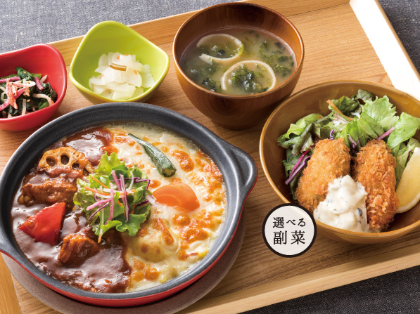 お野菜ころころビーフシチューとホワイトソースのWドリア