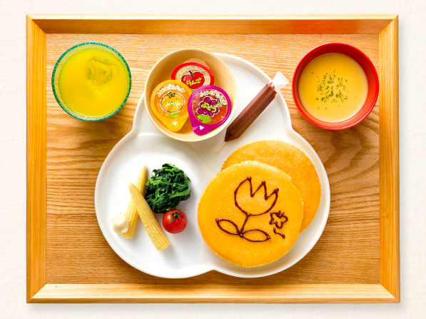 ＜キッズメニュー＞お絵かきパンケーキ