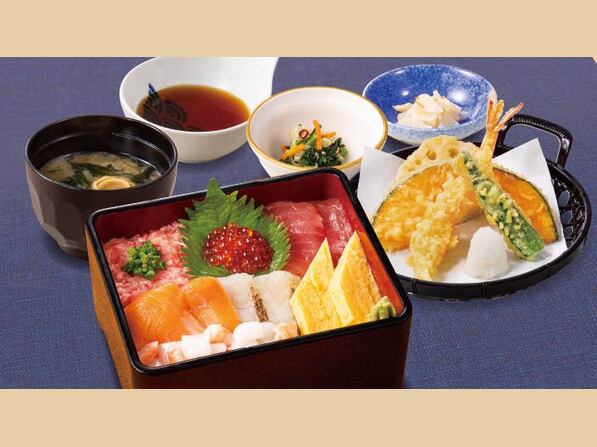 海鮮ちらし重と小天ぷら膳